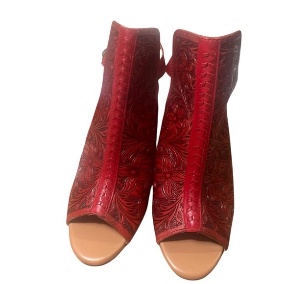Myra Collandra Hand Tooled Booties Size 8 Western Sandals New w/Bag - Picture 2 of 11